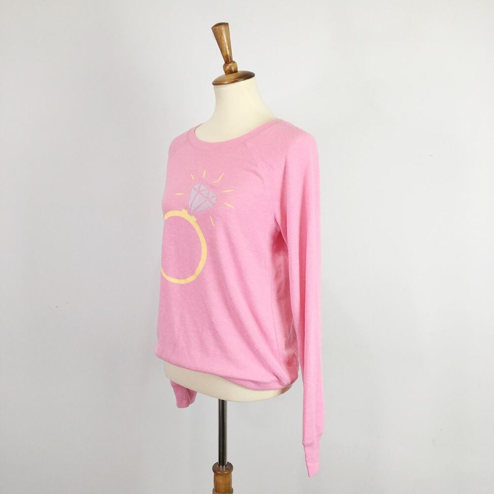 Love & Cherish pink diamond ring sweater sweatshirt pullover Size small - Picture 5 of 5